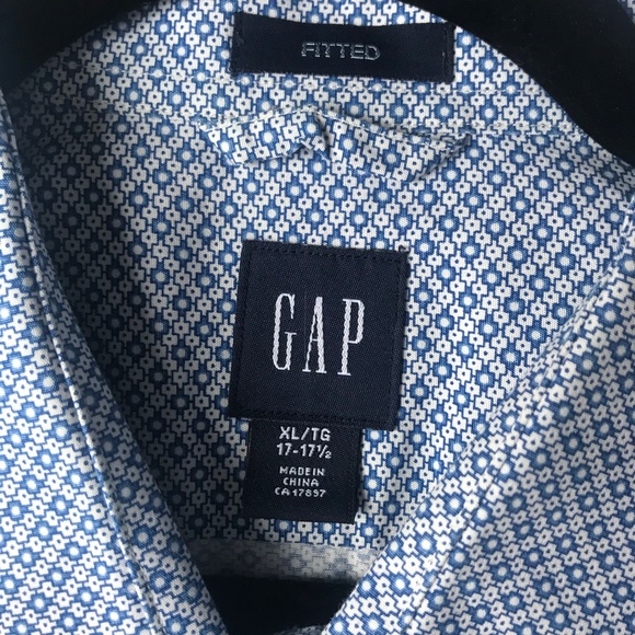 GAP Fitted Blue Checkered Button Down Dress Shirt - Picture 7 of 9